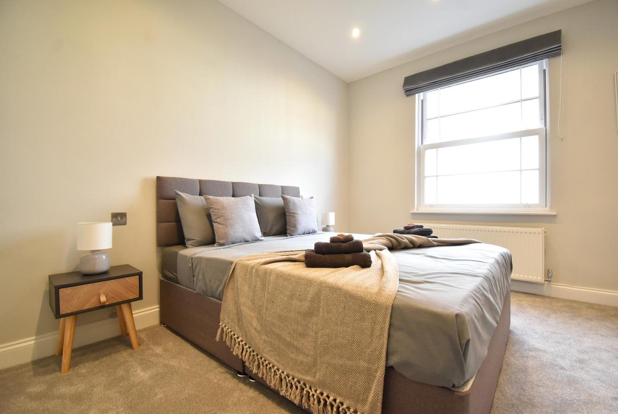 Stunning 2 Bed Apartment 런던 외부 사진